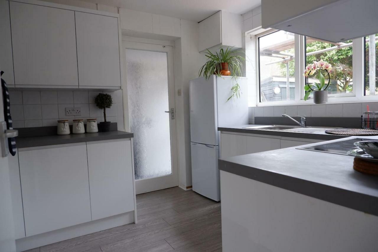 Idyllic 3-Bed House. 5-Min From Channel Tunnel Villa โฟล์กสตัน ภายนอก รูปภาพ