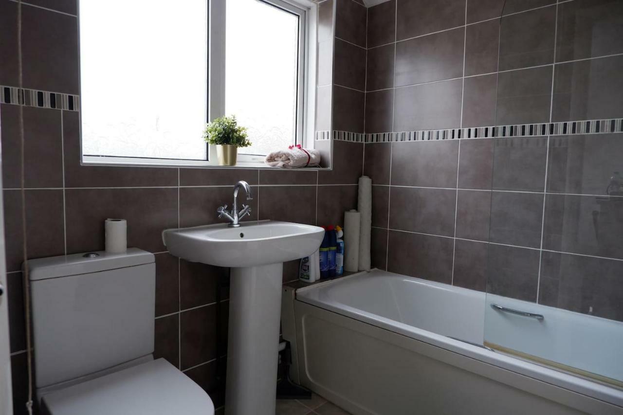 Idyllic 3-Bed House. 5-Min From Channel Tunnel Villa โฟล์กสตัน ภายนอก รูปภาพ